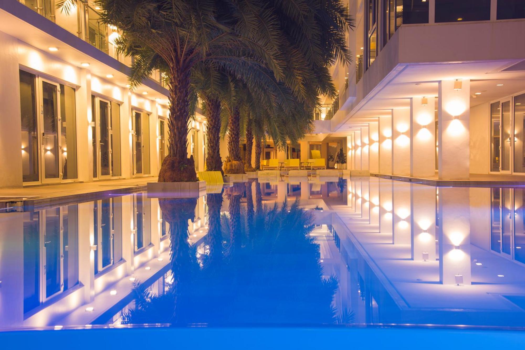 Astoria Current Hotel Manoc-Manoc Luaran gambar