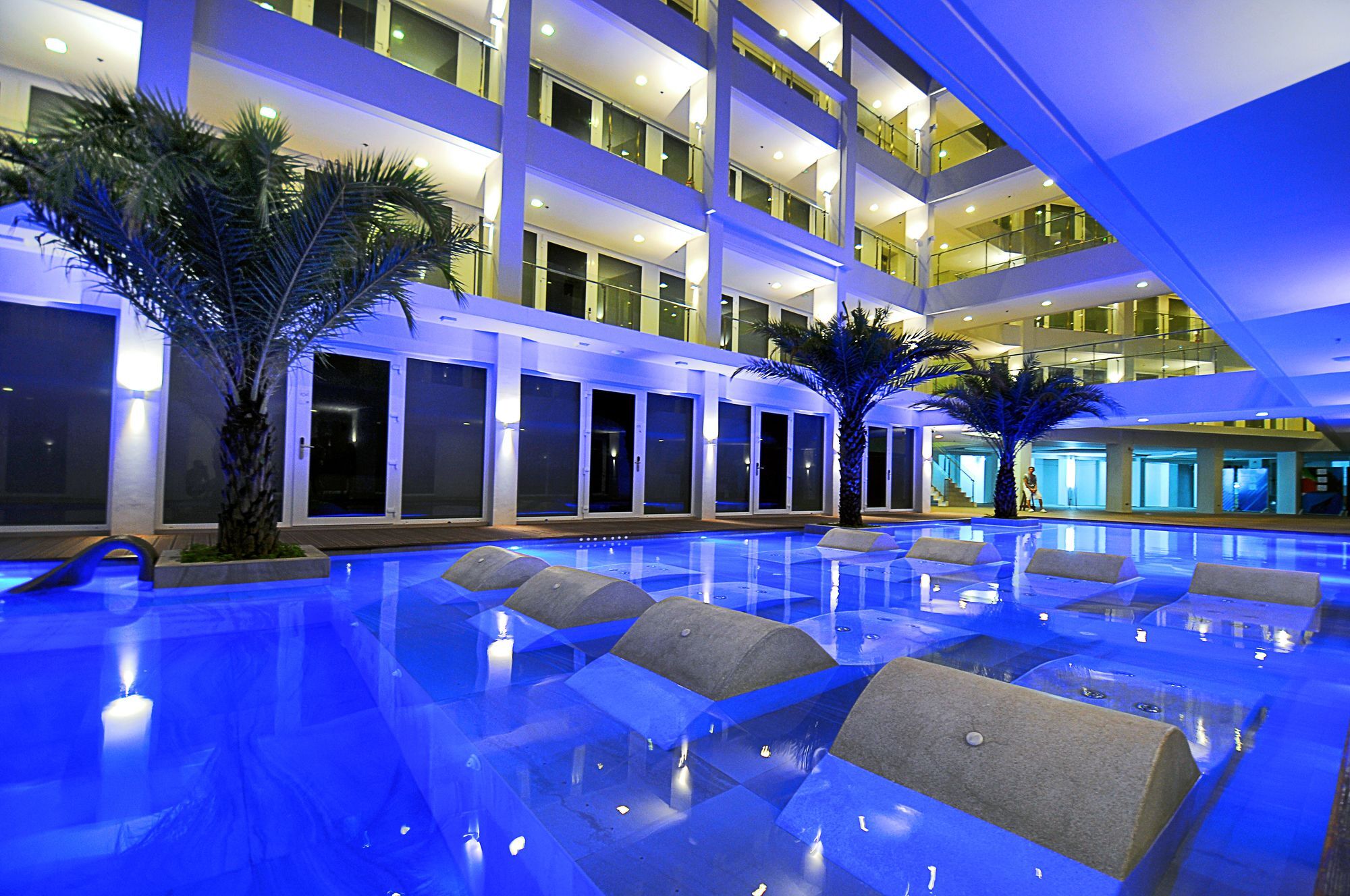 Astoria Current Hotel Manoc-Manoc Luaran gambar